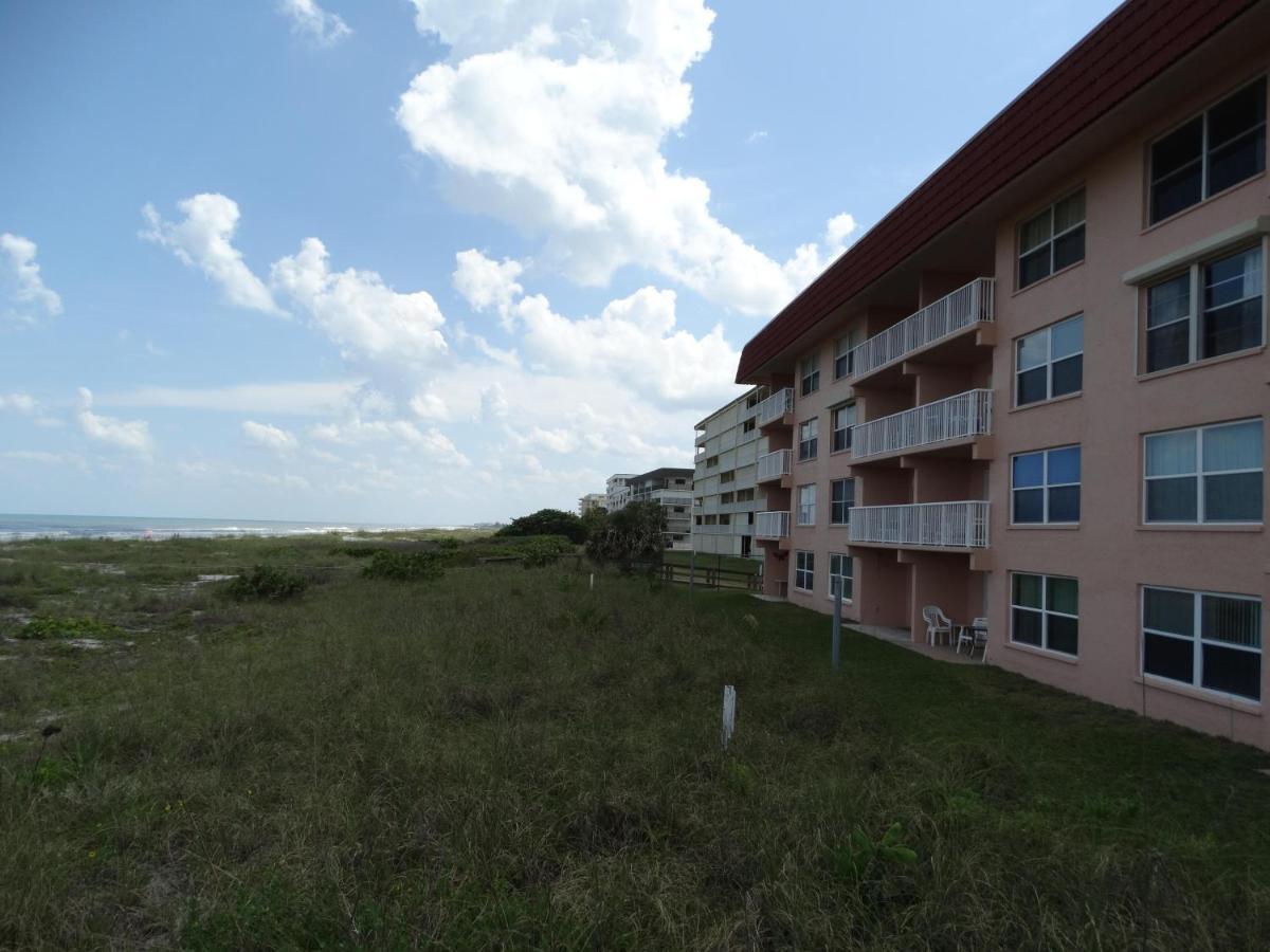 Spanish Main Unit 4- Direct Oceanfront Condo! Cocoa Beach Bagian luar foto