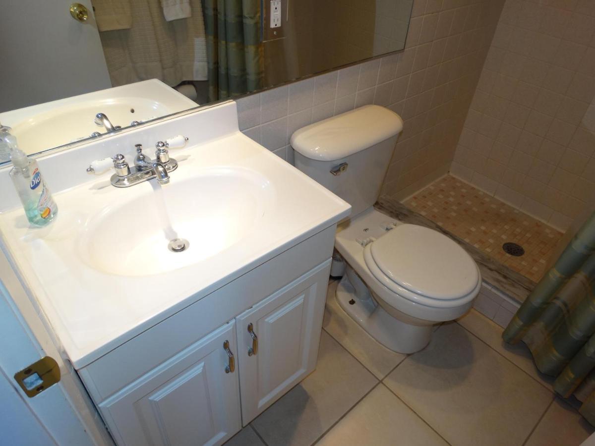 Spanish Main Unit 4- Direct Oceanfront Condo! Cocoa Beach Bagian luar foto