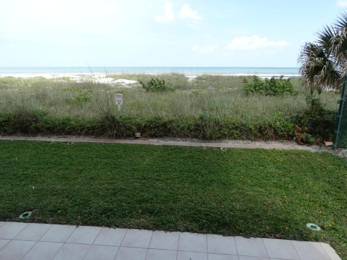 Spanish Main Unit 4- Direct Oceanfront Condo! Cocoa Beach Bagian luar foto