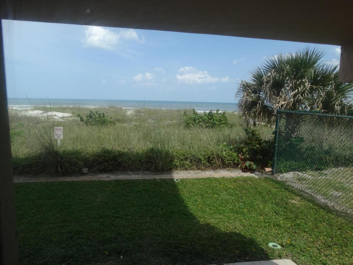 Spanish Main Unit 4- Direct Oceanfront Condo! Cocoa Beach Bagian luar foto